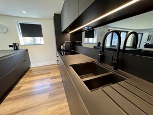Kitchen- click for photo gallery